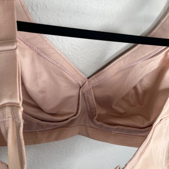 Glamorise Womens MagicLift Seamless Sports Bra 48D Moisture Wicking - Picture 8 of 9